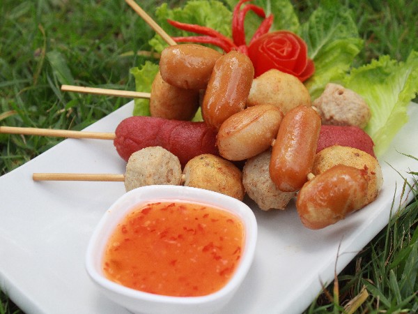 รวมลูกชิ้นทอด